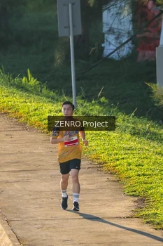 Runner Photo 1716732