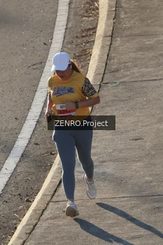 Runner Photo 1716748