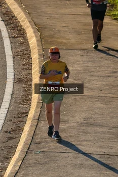 Runner Photo 1716758