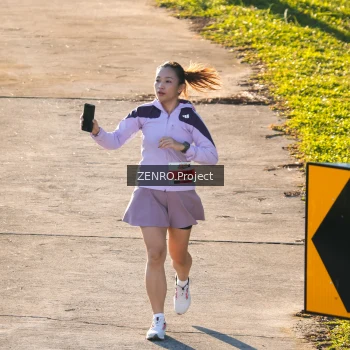 Runner Photo 1716800