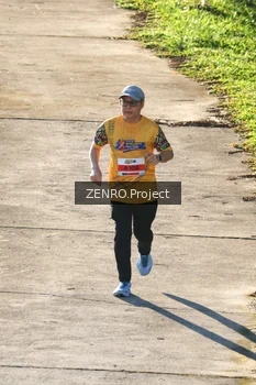 Runner Photo 1716812