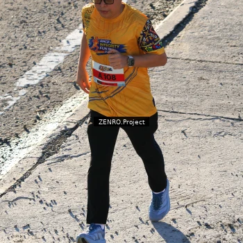 Runner Photo 1716825