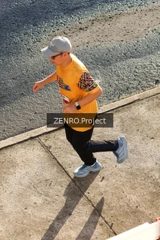 Runner Photo 1716834
