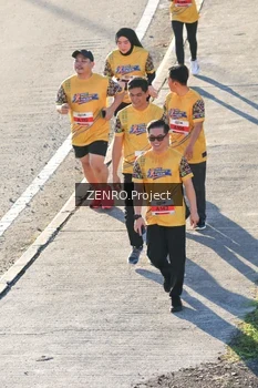 Runner Photo 1716868