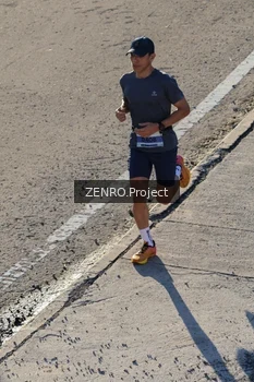 Runner Photo 1717124