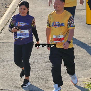 Runner Photo 1717139