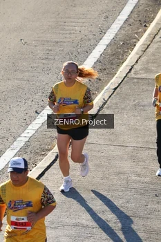 Runner Photo 1717160
