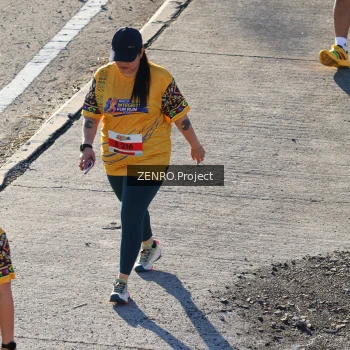 Runner Photo 1717334
