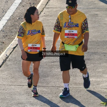 Runner Photo 1717351