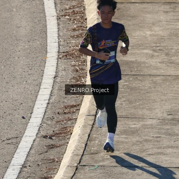 Runner Photo 1717392