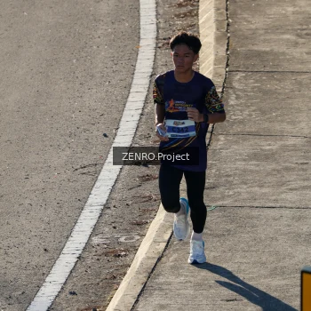 Runner Photo 1717396