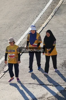 Runner Photo 1717407