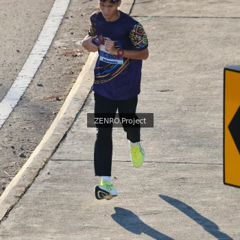 Runner Photo 1717450