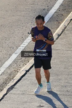 Runner Photo 1717514