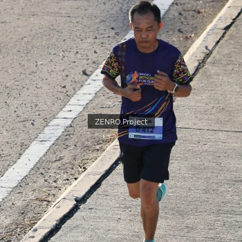 Runner Photo 1717521