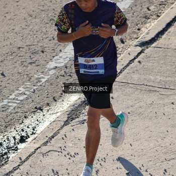 Runner Photo 1717525