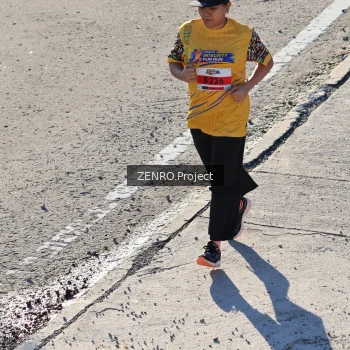 Runner Photo 1717552