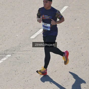 Runner Photo 1717565