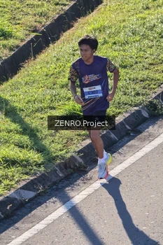 Runner Photo 1717631