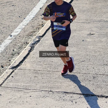Runner Photo 1717687