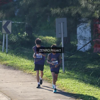 Runner Photo 1717753