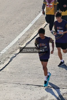 Runner Photo 1717763