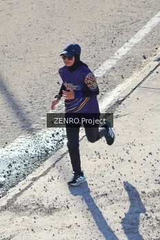 Runner Photo 1717828