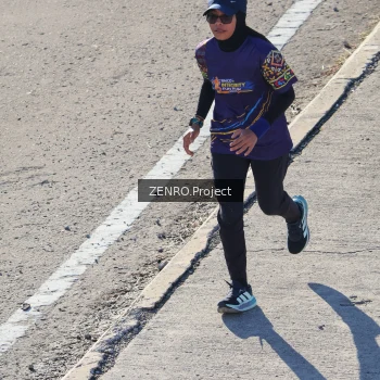 Runner Photo 1717829