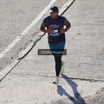 Runner Photo 1717904
