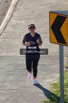 Runner Photo 1717921