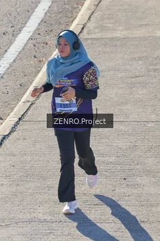 Runner Photo 1717947