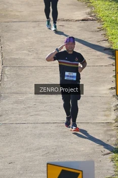 Runner Photo 1717957