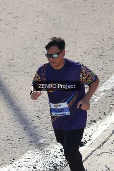 Runner Photo 1717967