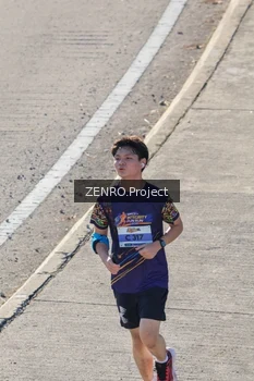 Runner Photo 1717982