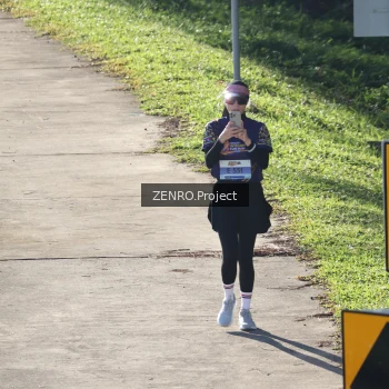 Runner Photo 1717985