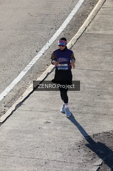 Runner Photo 1717994