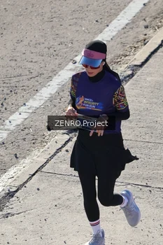 Runner Photo 1717999