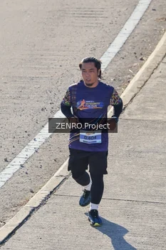 Runner Photo 1718010