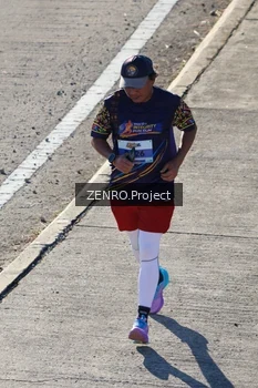Runner Photo 1718013