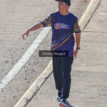 Runner Photo 1718025