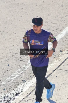 Runner Photo 1718029