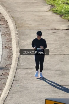Runner Photo 1718046