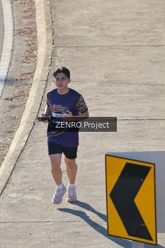 Runner Photo 1718062