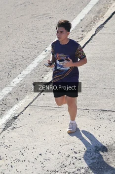 Runner Photo 1718065
