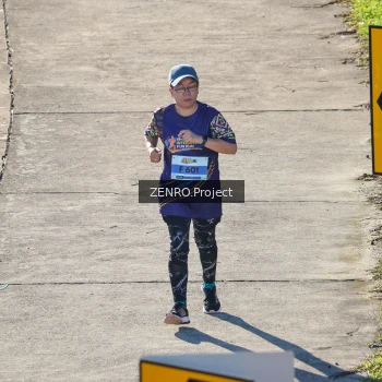 Runner Photo 1718070