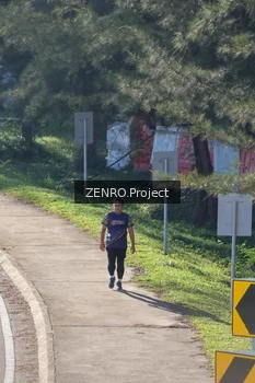 Runner Photo 1718077