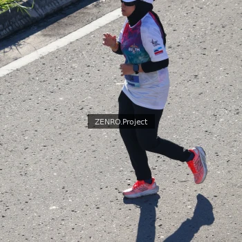 Runner Photo 1718138
