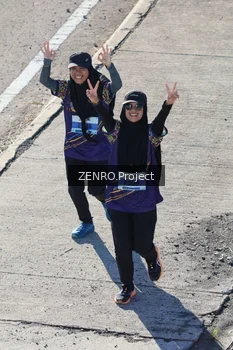 Runner Photo 1718176