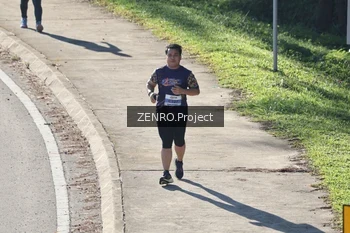 Runner Photo 1718186