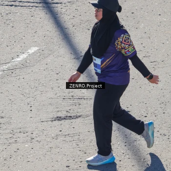 Runner Photo 1718254